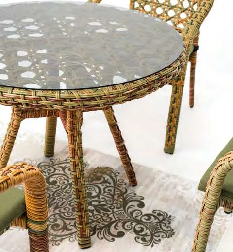 Lima – Nepal 4-Seater Dining Set detail 1