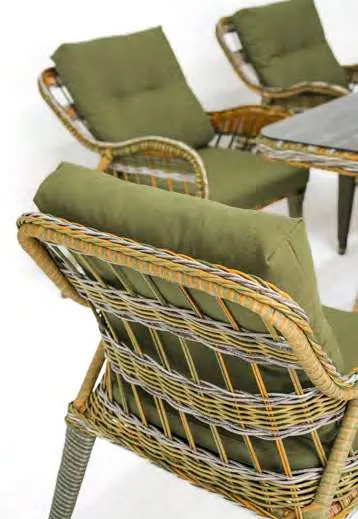 Seul – Berlin 6-Seater Dining Set detail 2